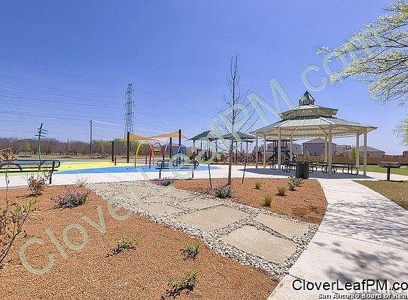 5th image of 3868 Northaven Trl