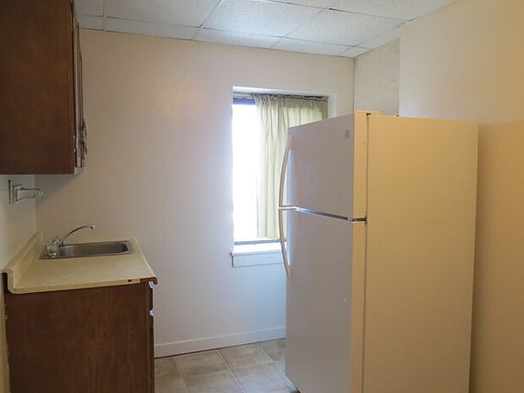 3rd image of 174 E Flaming Gorge Way APT 11