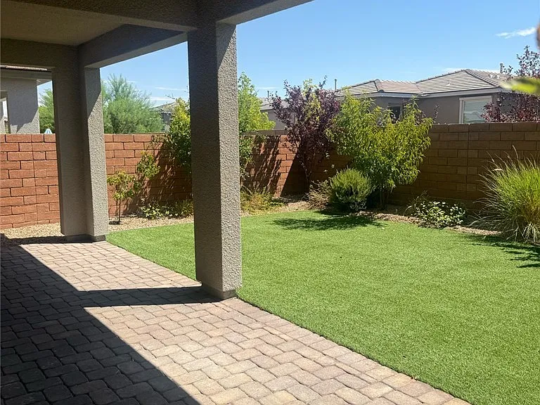 4146 Royal Melody Ct — Photo 12