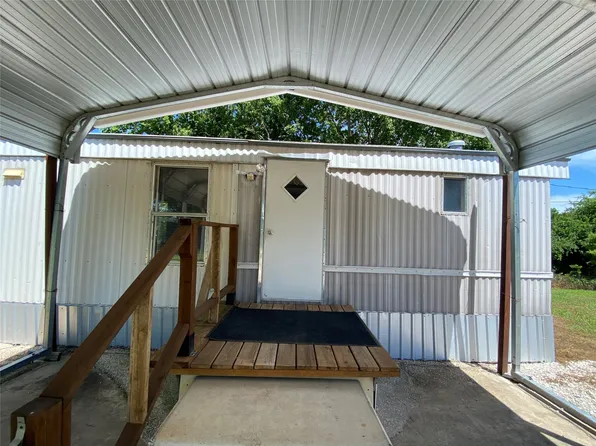 2205 Cedar Rd, Sherman, TX 75090