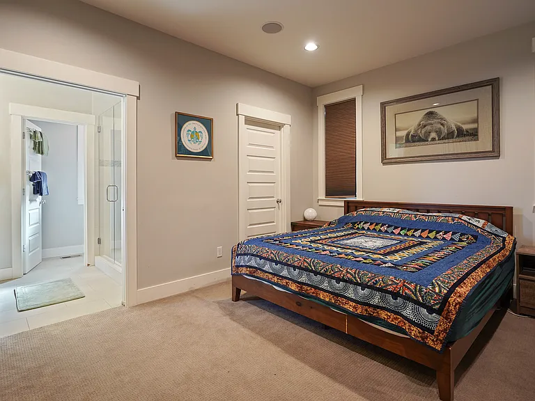2325 NW Lolo Dr — Photo 11