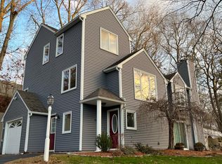 20 Hilltop St, North Grafton, MA 01536