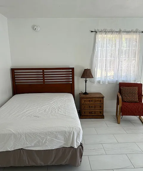 15340 Hart St #3 — Photo 4