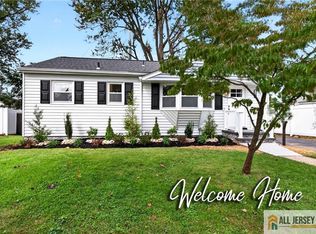 751 Rutherford Ave, Woodbridge, NJ 07095