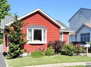 12 Patton Pl, Dumont, NJ 07628