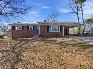 230 Foxhall Rd, Spartanburg, SC 29306