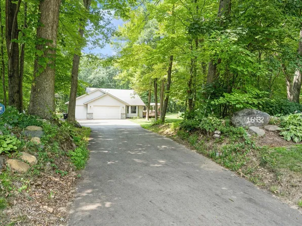 16432 Taconite St NE, Ham Lake, MN 55304