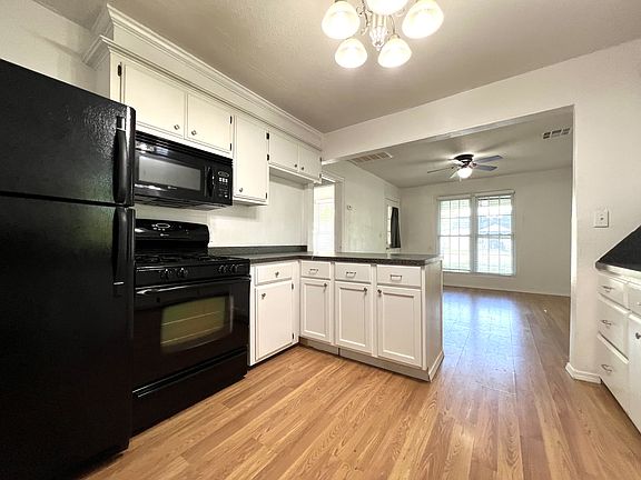 3rd image of 507 E Symmes St