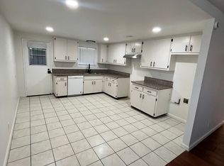516 N. Alameda Ave., Azusa, CA 91702