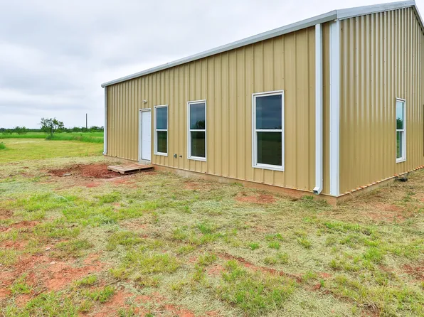 4811 Fm 604, Lawn, TX 79530
