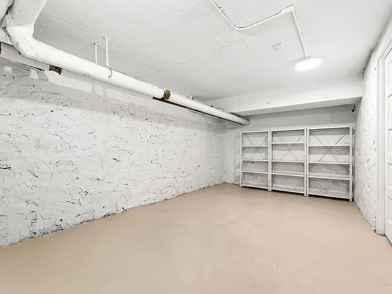 42 Monroe Pl #MAIN — Photo 21