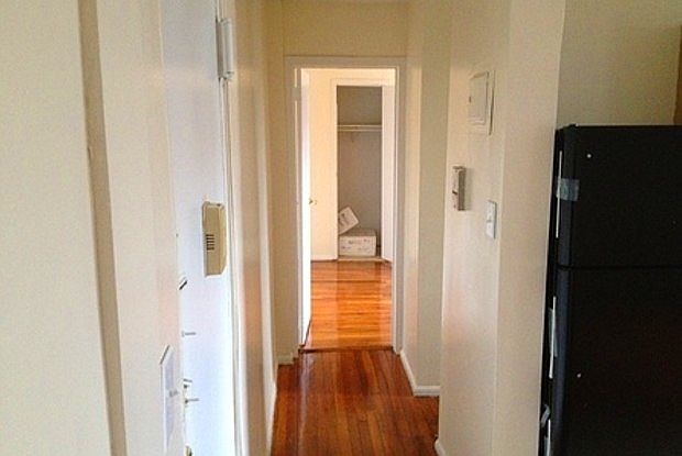 2nd image of 2 W End Ave #22