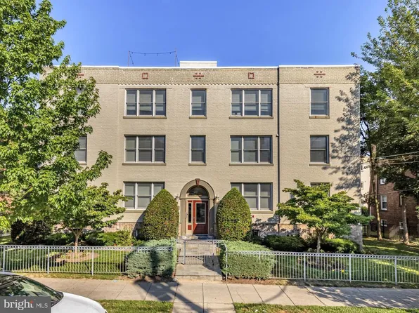 5040 1st St NW #401, Washington, DC 20011