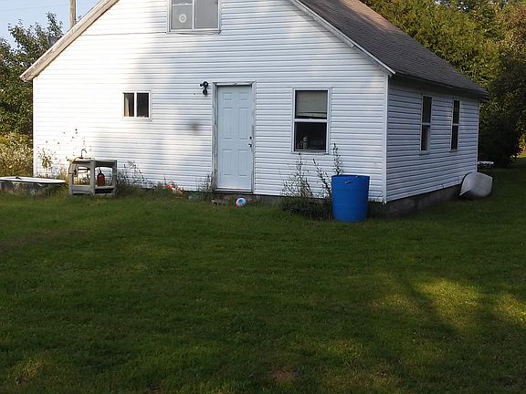 5th image of 131 N Spruce Ave