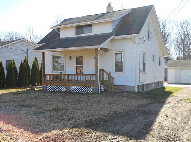 1st image of 2465 Clinton Ave