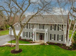 11 Cherrywood Ct, Racine, WI 53402