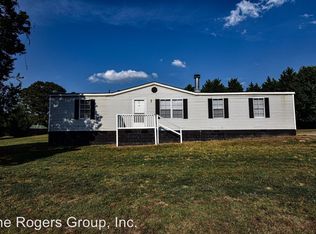 84 Ridge Circle Rd, Henderson, NC 27537