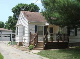 3928 41st St, Des Moines, IA 50310