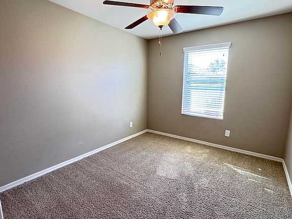4th image of 1077 S REBER Avenue