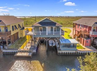 435 Lake Breeze Dr, Hackberry, LA 70645