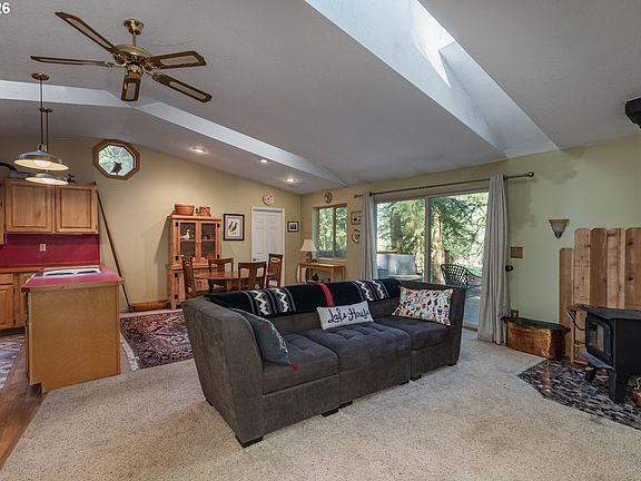 4th image of 10265 Ridge View Ter