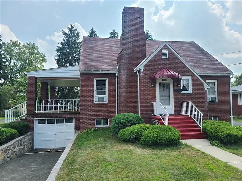 355 W Sanner St photo 1