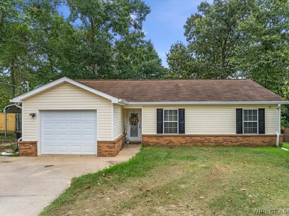 282 Blake Dr, Midland City, AL 36350
