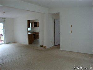 2nd image of 51 Chester Ln