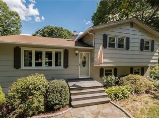 224 Pastors Walk, Monroe, CT 06468