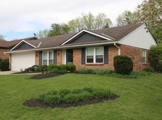 815 W Market St, Springboro, OH 45066