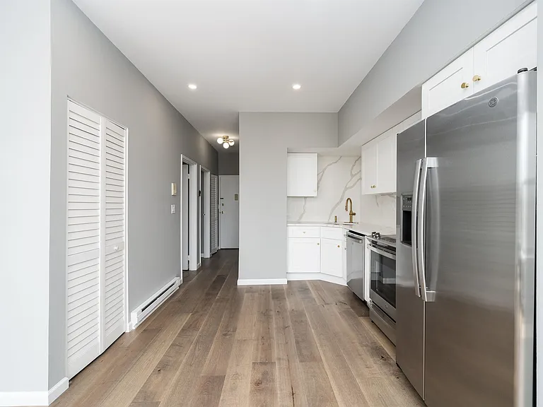 415 Central Ave #4F — Photo 9