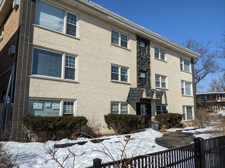 156 Asbury Ave #4 — Photo 1