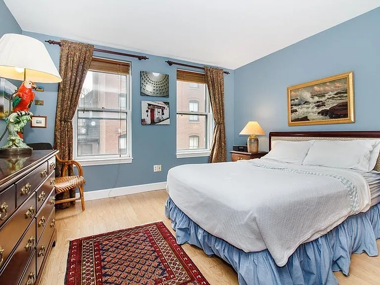 25 Revere St #5 — Photo 9