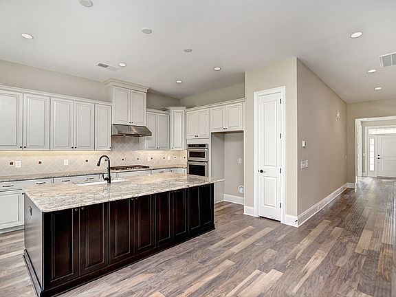 4th image of 14912 High Bluff Ct