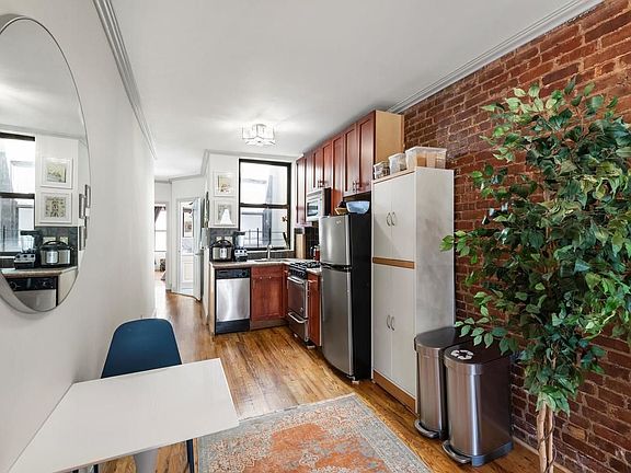 4th image of 347 E 5th St APT 9A