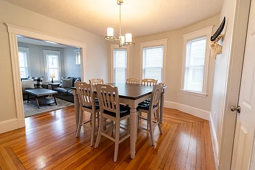 22 Dearborn St #2 Photo 1