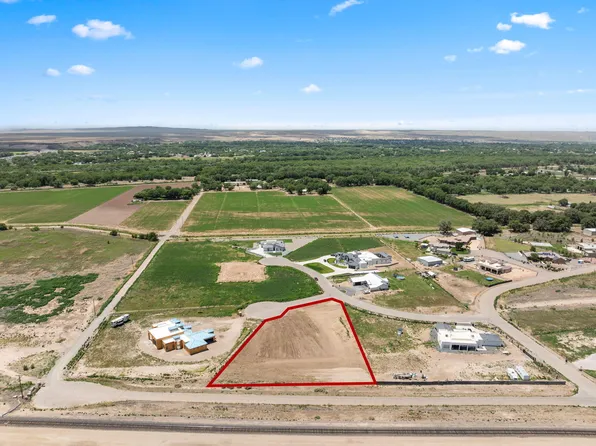 Saddle Ct SW, Albuquerque, NM 87105