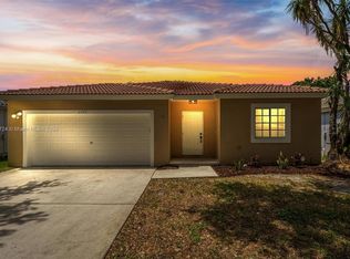 2372 SW 102nd Ave, Miramar, FL 33025