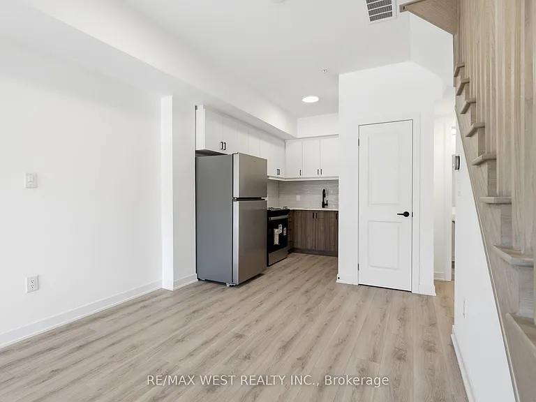 521 Big Bay Point Rd #7 — Photo 7