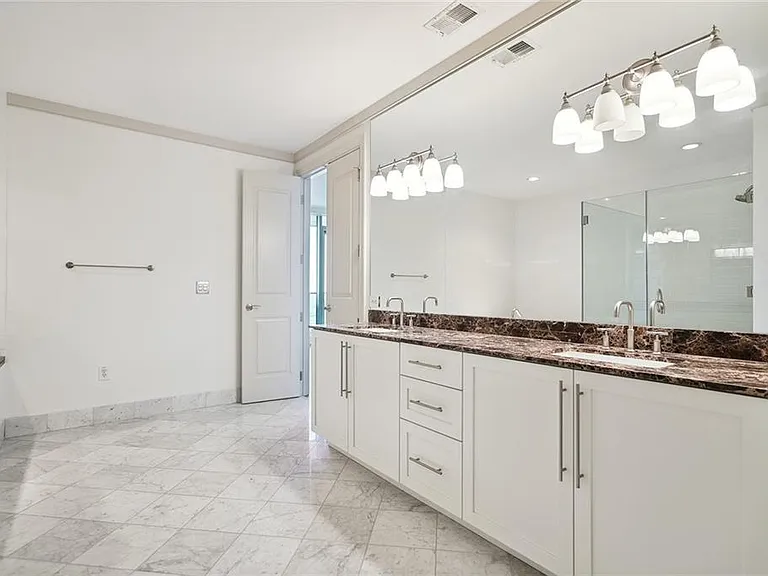3344 Peachtree Rd NE #3202 — Photo 22