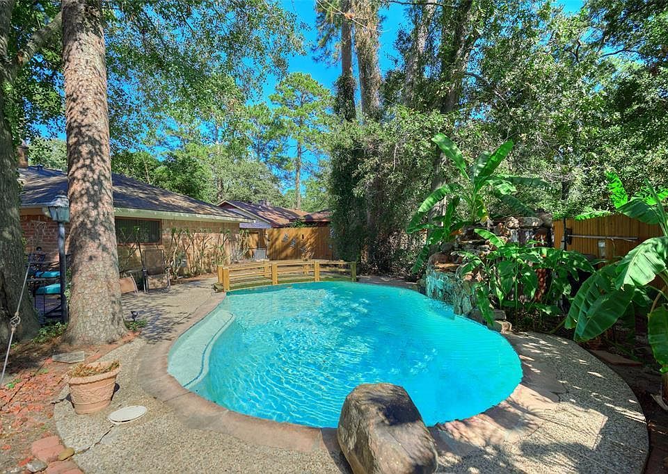1st image of 2218 Oak Shores Dr