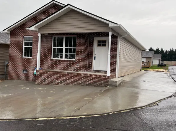 1028 Park Boulevard Cir, Rogersville, TN 37857