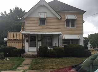 3712 Waukegan Rd APT B, McHenry, IL 60050