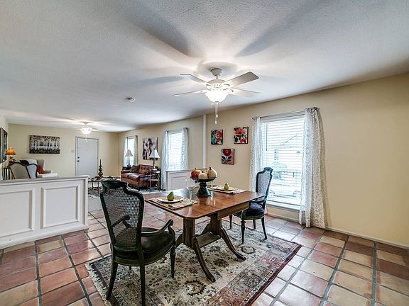 4th image of 140 Patterson Ave APT 402
