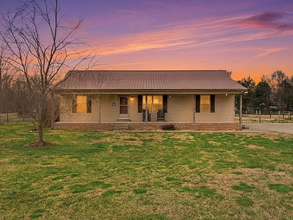 3rd image of 101 Anderson Creek Rd