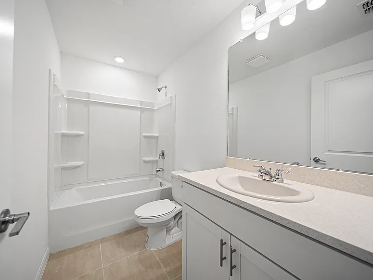 2085 Hallier Cv — Photo 26