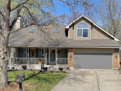 4215 NW Jonathan Ct, Blue Springs, MO, 64015