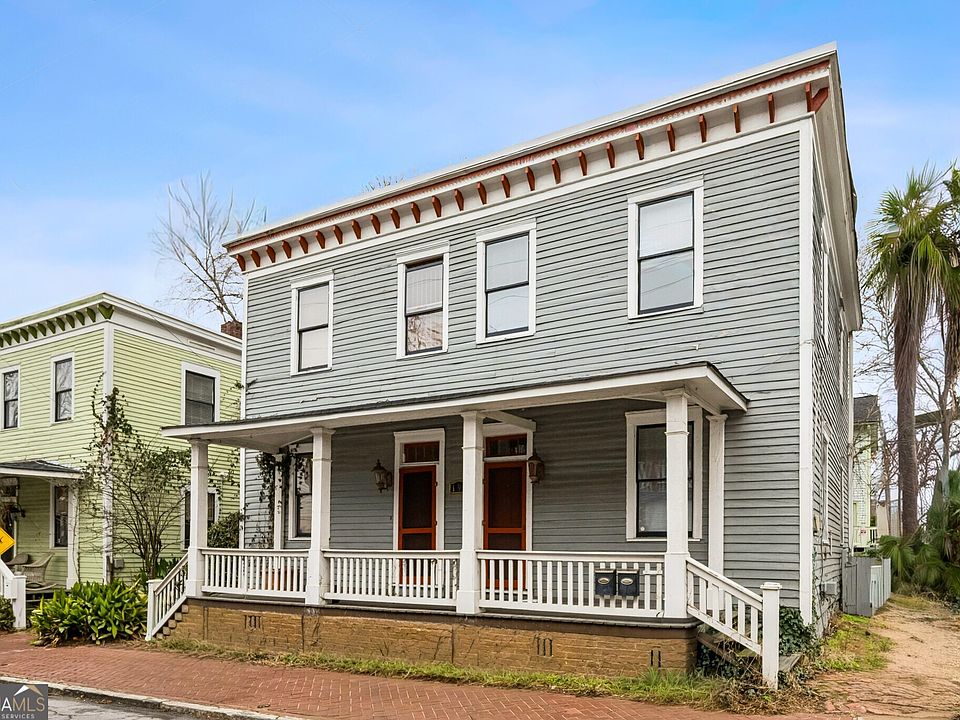 1st image of 197 Carroll St SE