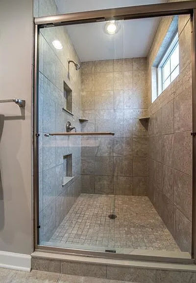 371 Wealdstone Rd — Photo 16