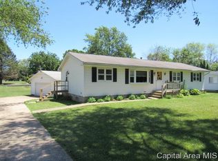 287 N Taylor St, Wataga, IL 61488